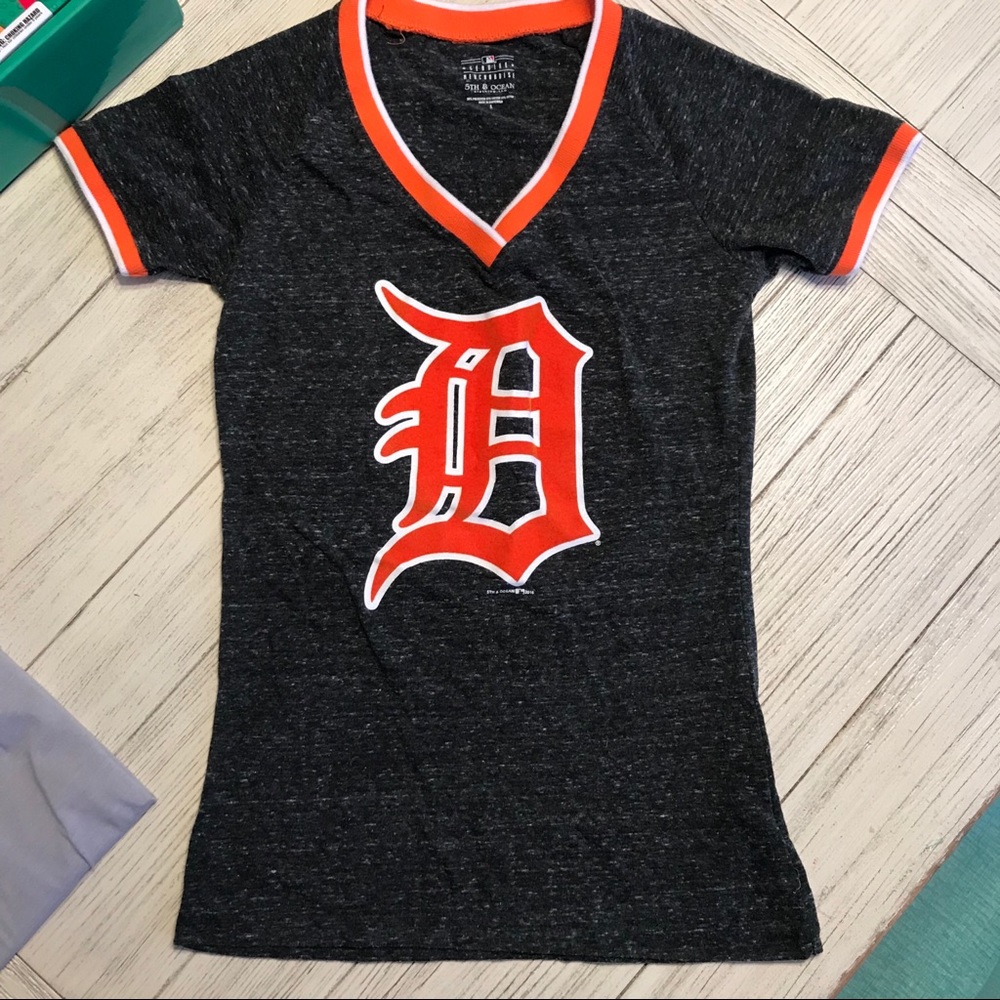 Detroit Tigers Women’s Tee
